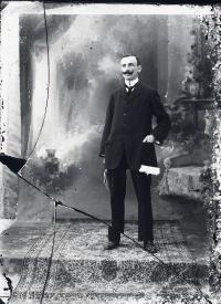 Antonio Massara, fondatore Museo del Paesaggio, foto Museo del Paesaggo.jpg Antonio Massara, fondatore Museo del Paesaggio, foto Museo del Paesaggo.jpg