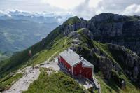 Un rifugio alpino (foto LNews)
